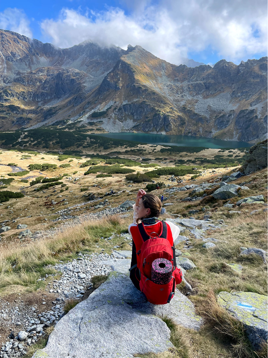 Read more about the article Problemy z kręgosłupem a podróżowanie