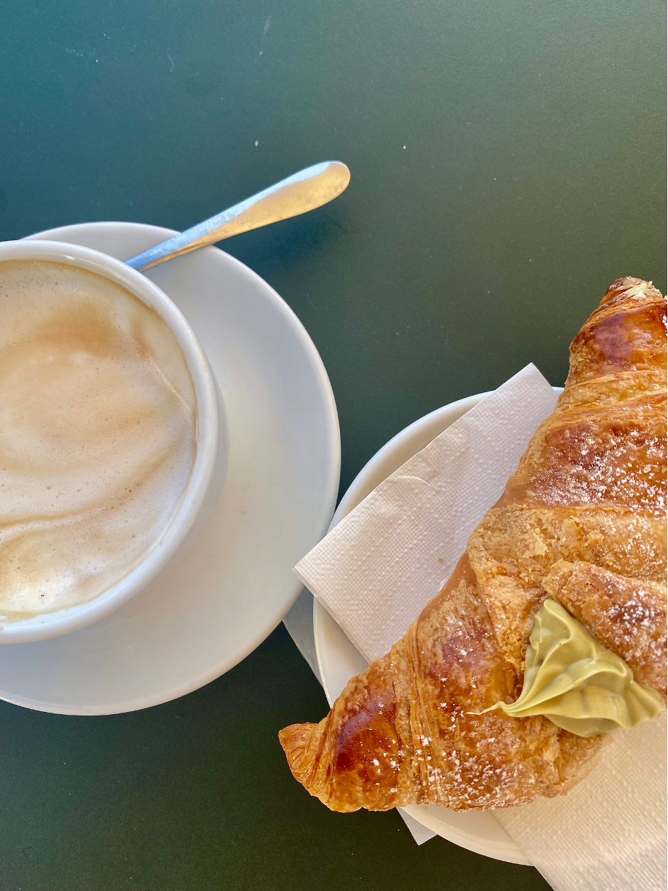 Read more about the article Najlepsze croissanty w południowej Sardynii